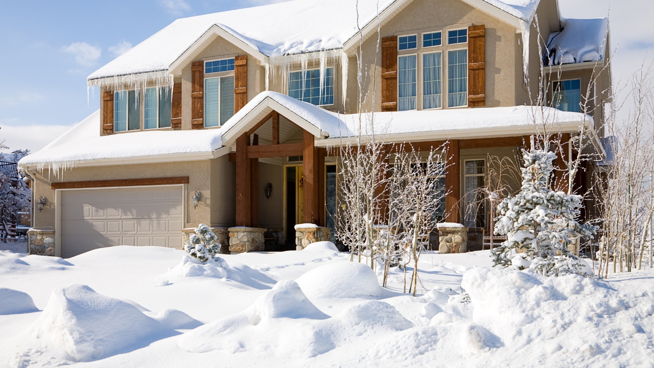  Beat the Cold, Sell Bold: 3 Key Tips for Winter Home Sellers
